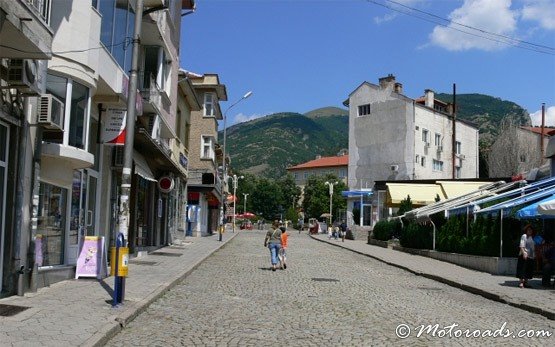 Straße, Karlovo